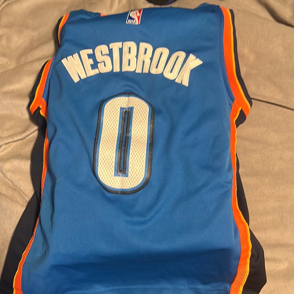 Russel Westbrook jersey